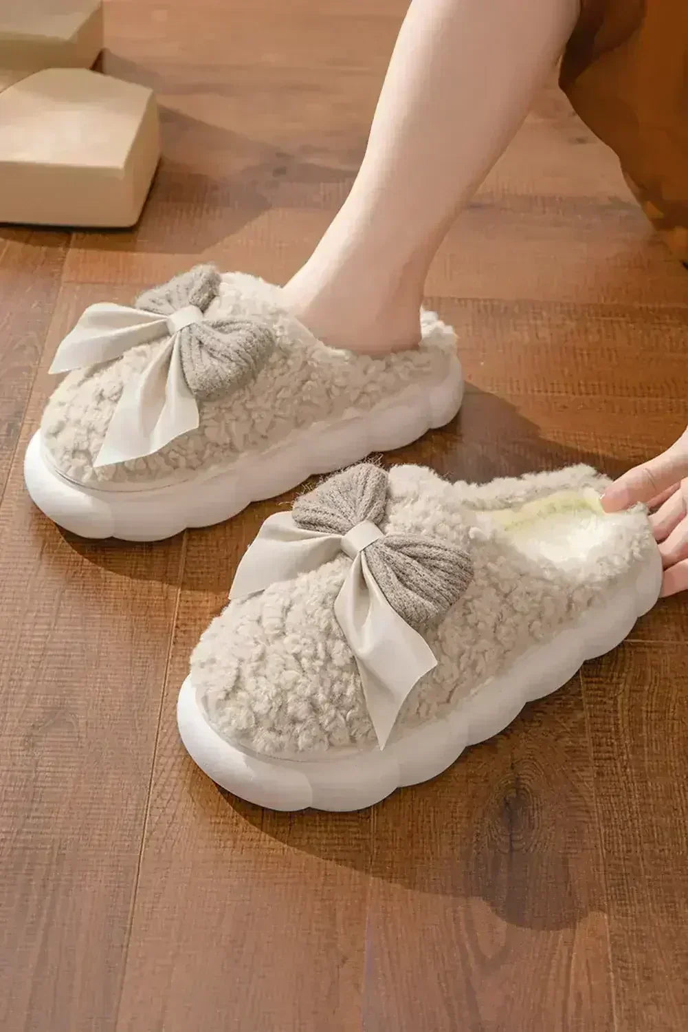 Cloud Comfort Bow Slippers
